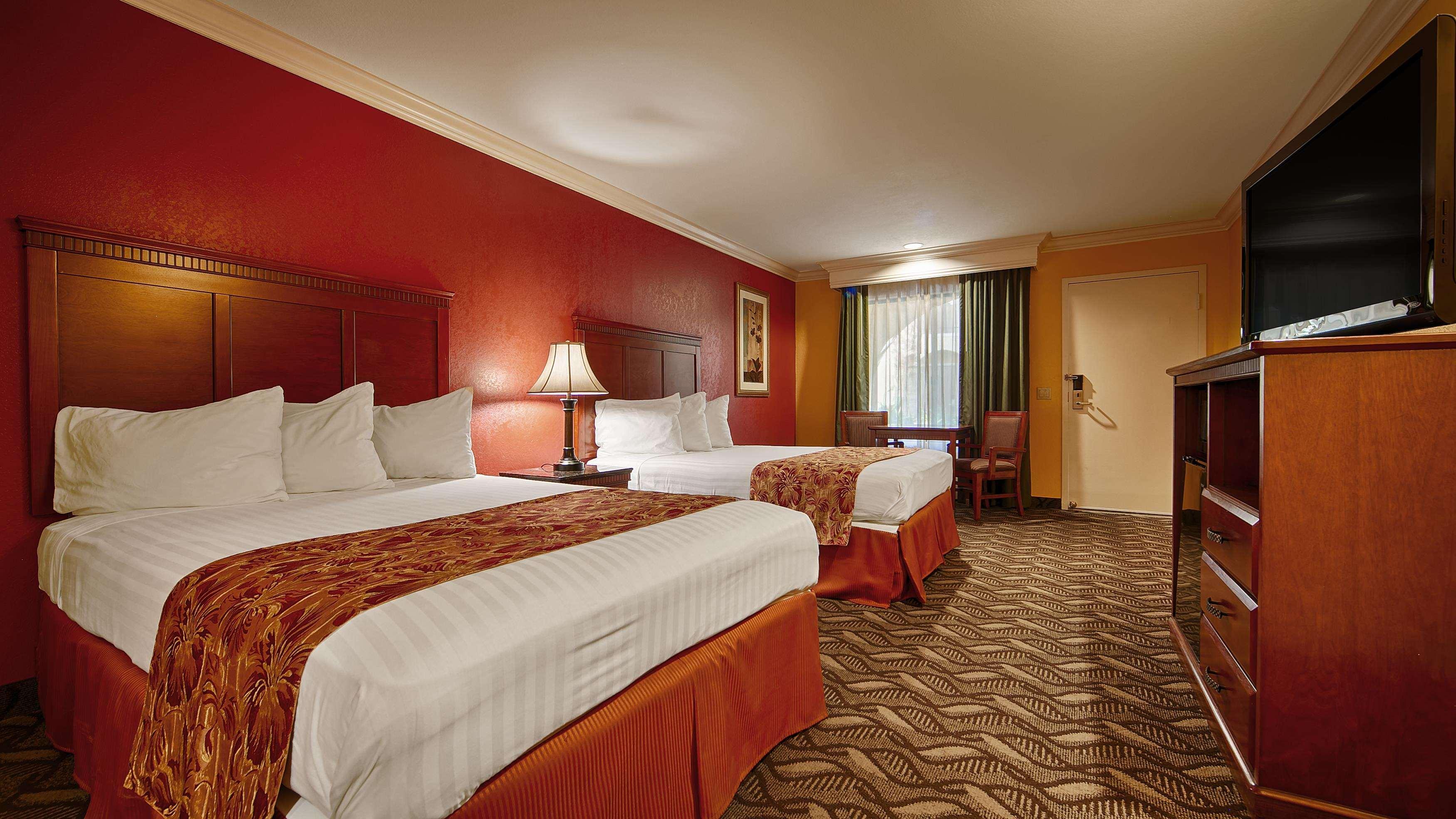 Best Western Moreno Hotel & Suites Морено-Валли Экстерьер фото
