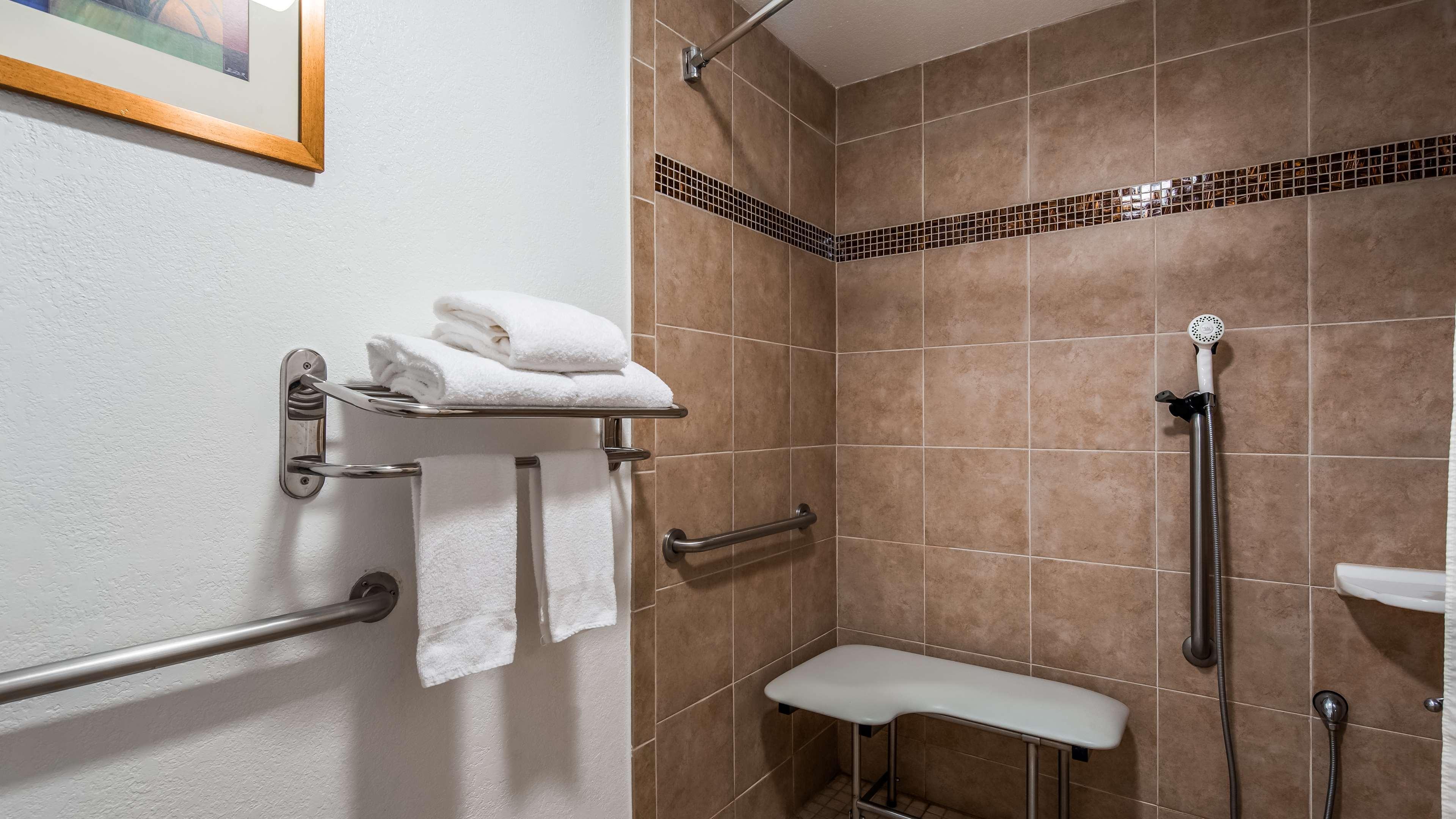 Best Western Moreno Hotel & Suites Морено-Валли Экстерьер фото