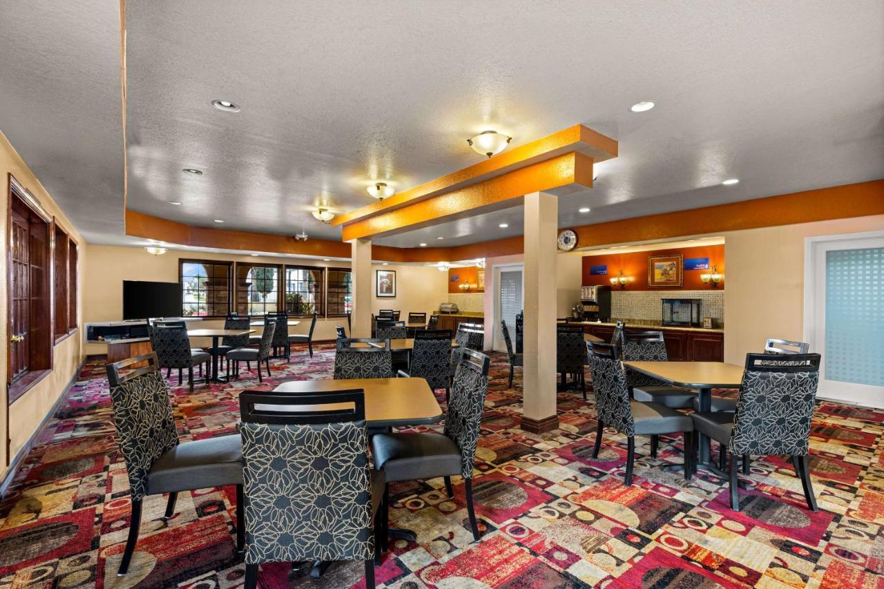Best Western Moreno Hotel & Suites Морено-Валли Экстерьер фото