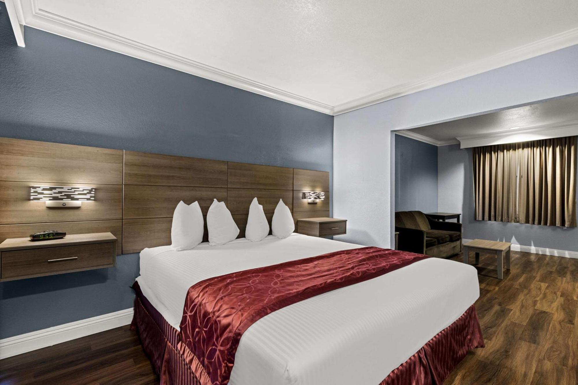 Best Western Moreno Hotel & Suites Морено-Валли Экстерьер фото