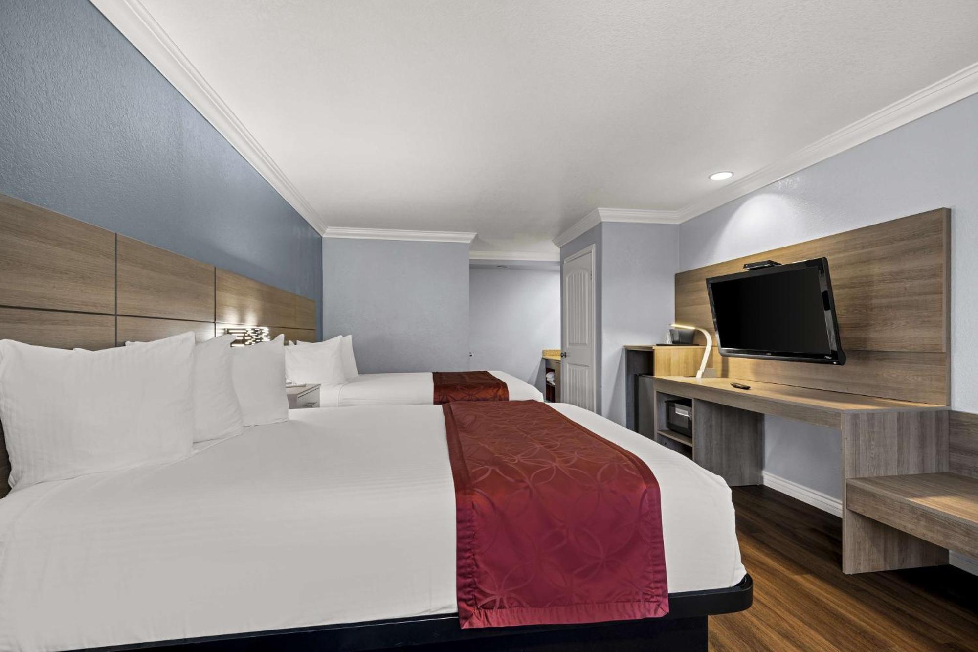 Best Western Moreno Hotel & Suites Морено-Валли Экстерьер фото