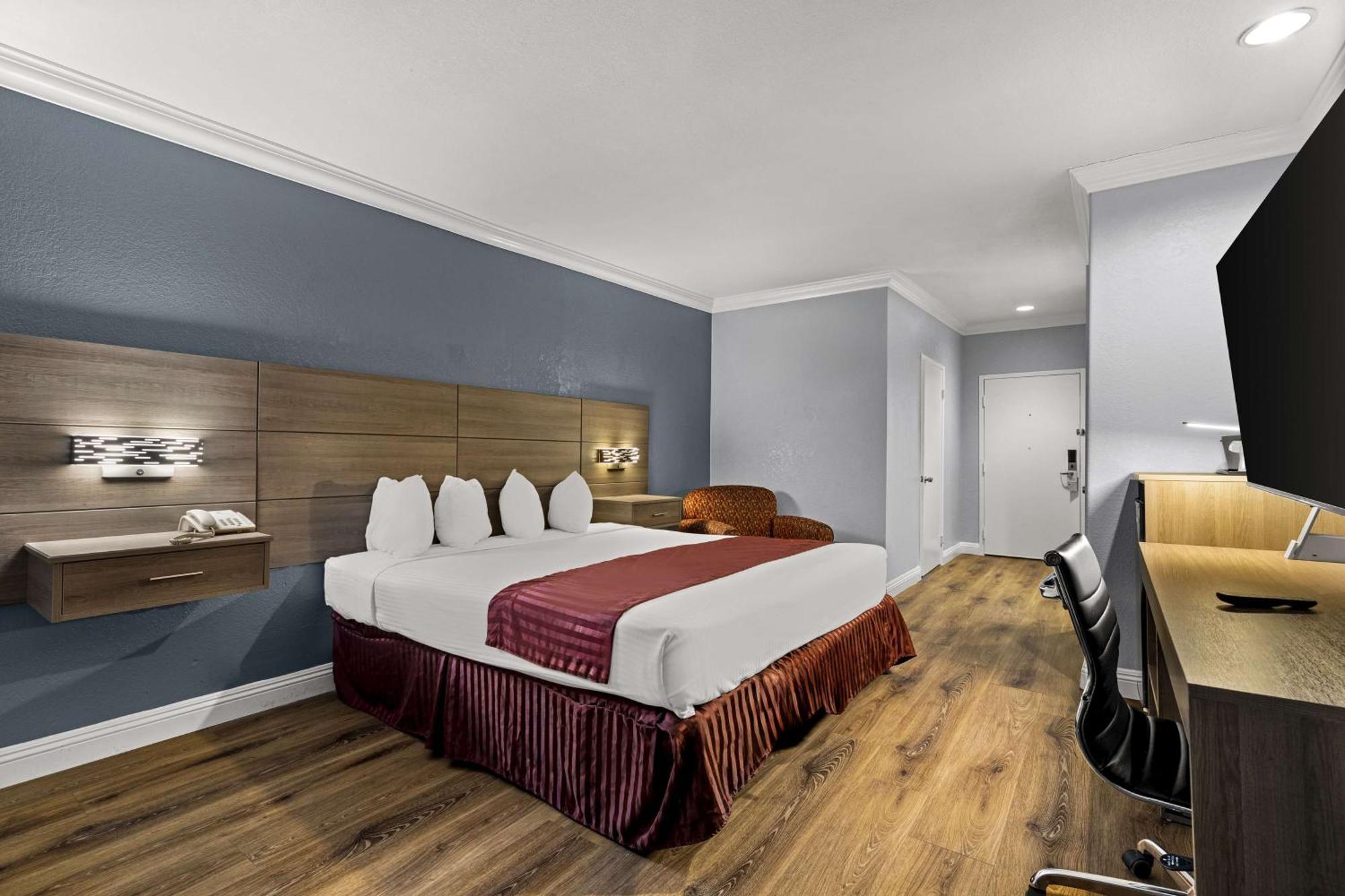 Best Western Moreno Hotel & Suites Морено-Валли Экстерьер фото