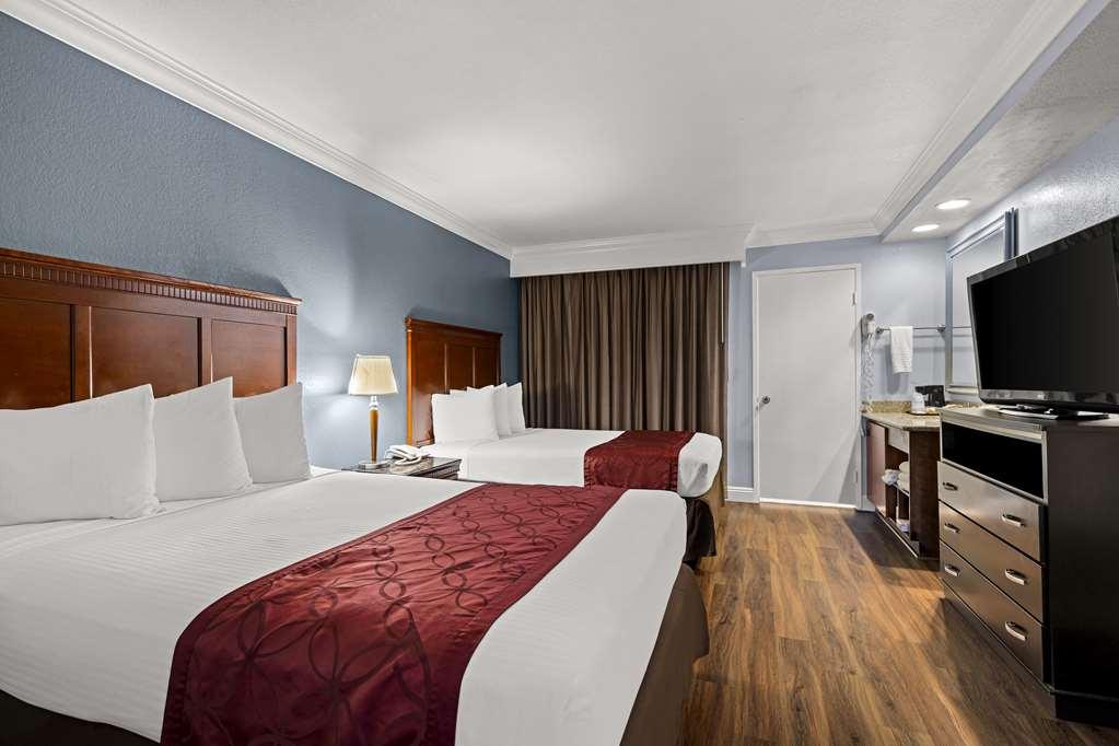 Best Western Moreno Hotel & Suites Морено-Валли Номер фото