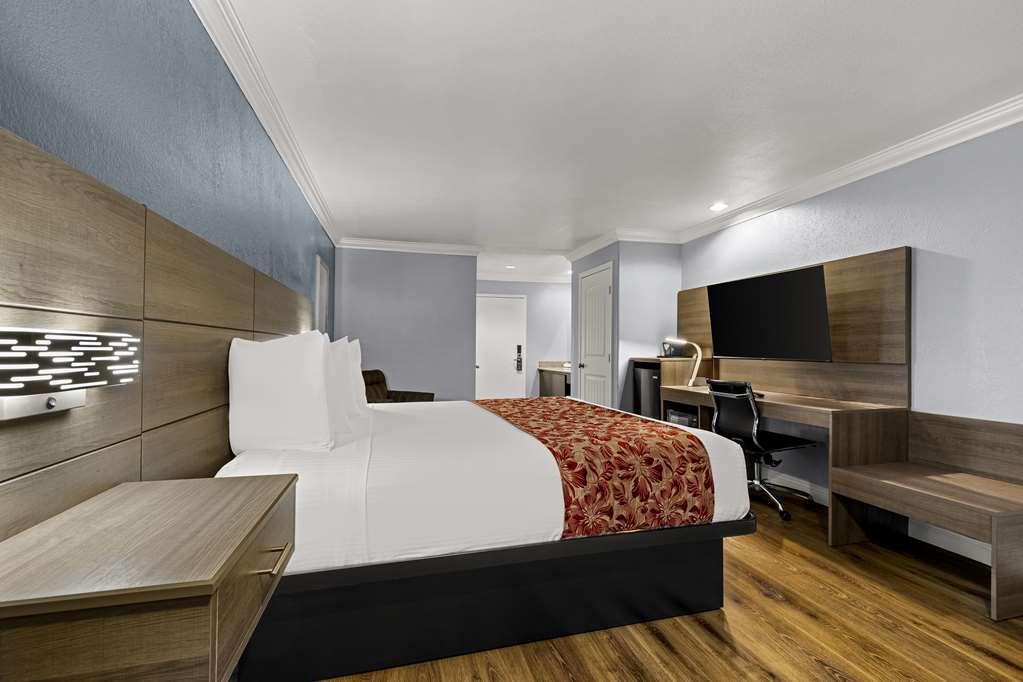 Best Western Moreno Hotel & Suites Морено-Валли Номер фото