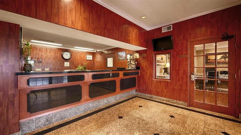 Best Western Moreno Hotel & Suites Морено-Валли Экстерьер фото